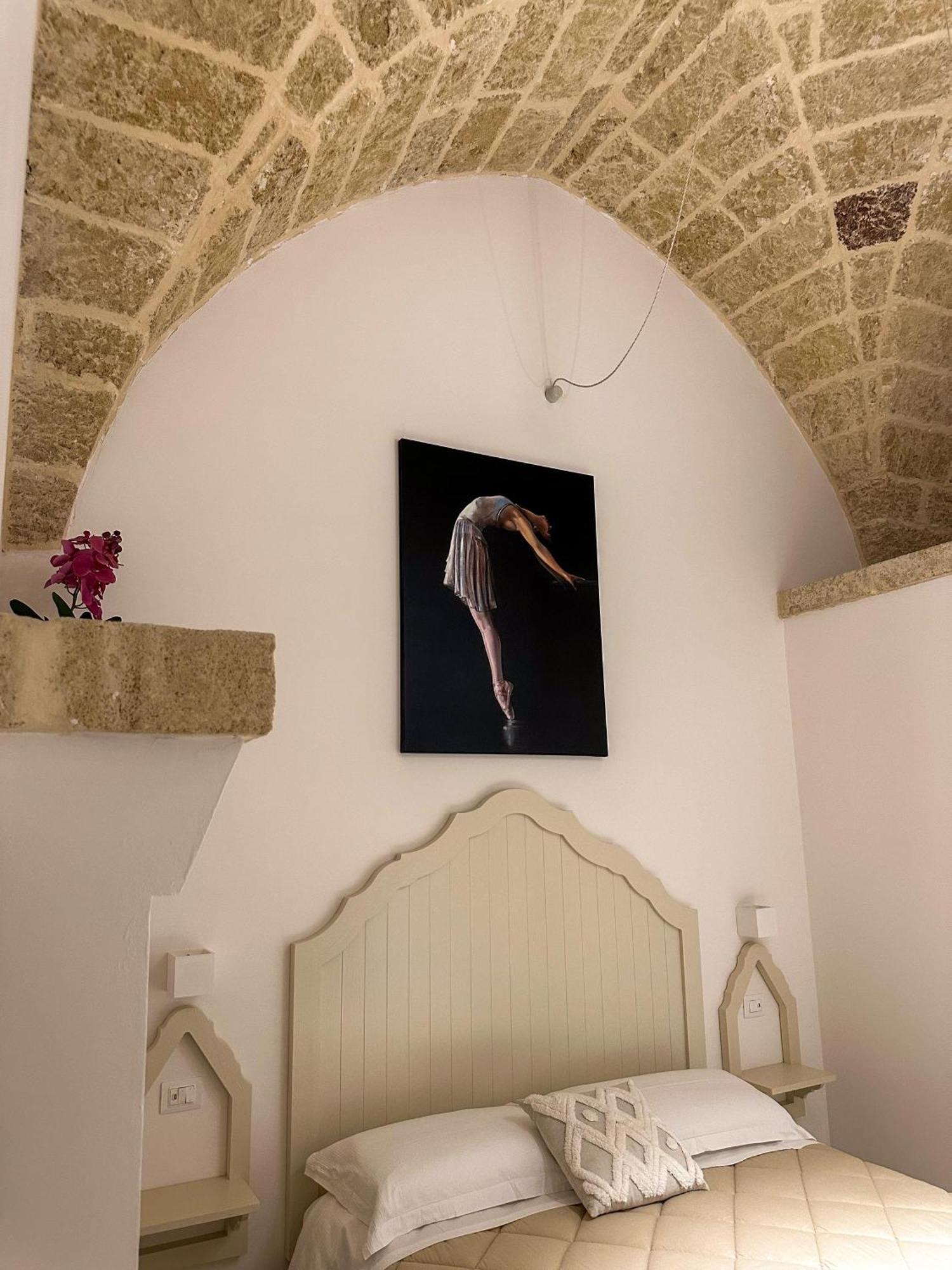 Palazzo Alma Luxury Rooms Casarano Extérieur photo