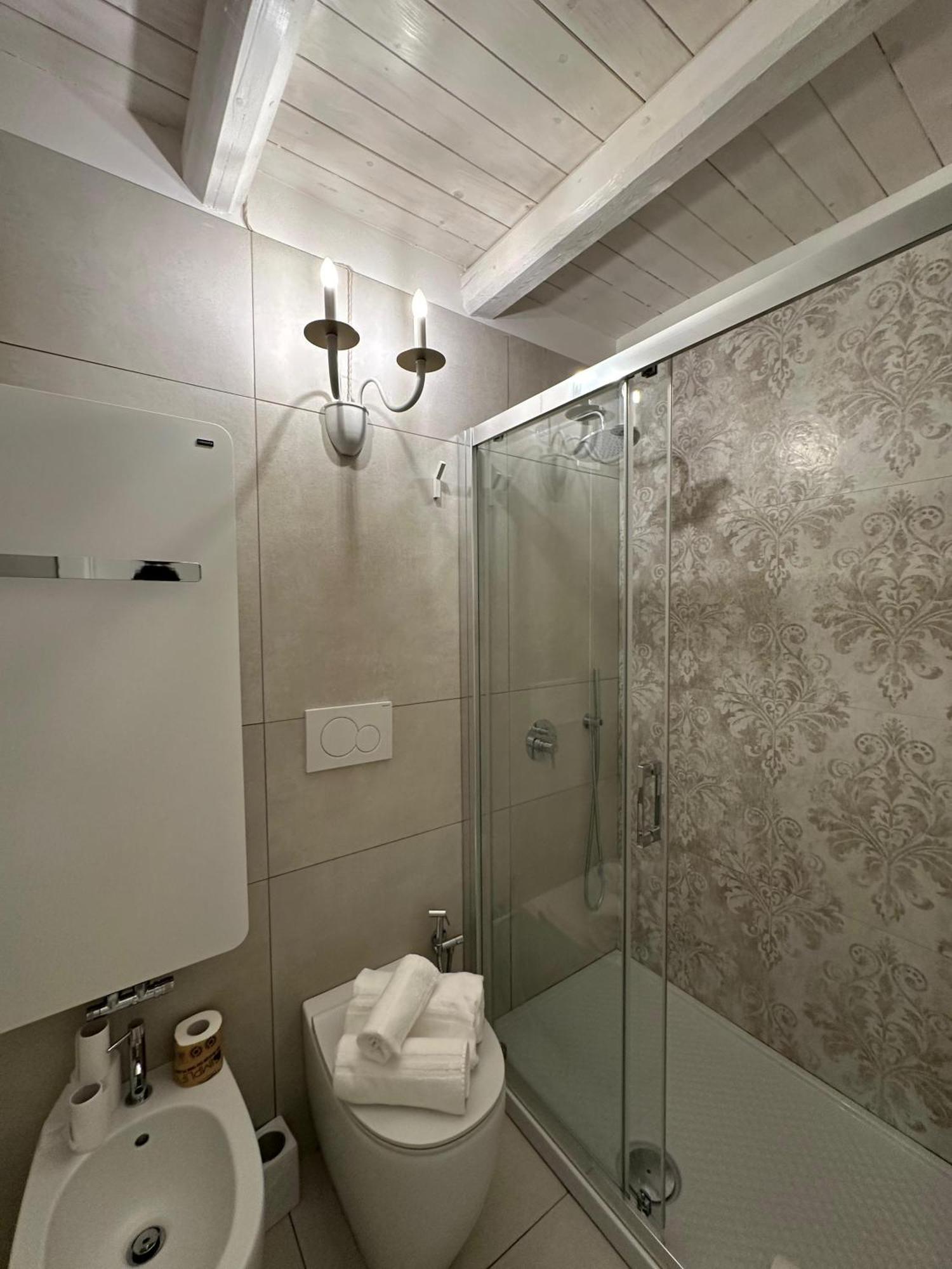 Palazzo Alma Luxury Rooms Casarano Extérieur photo