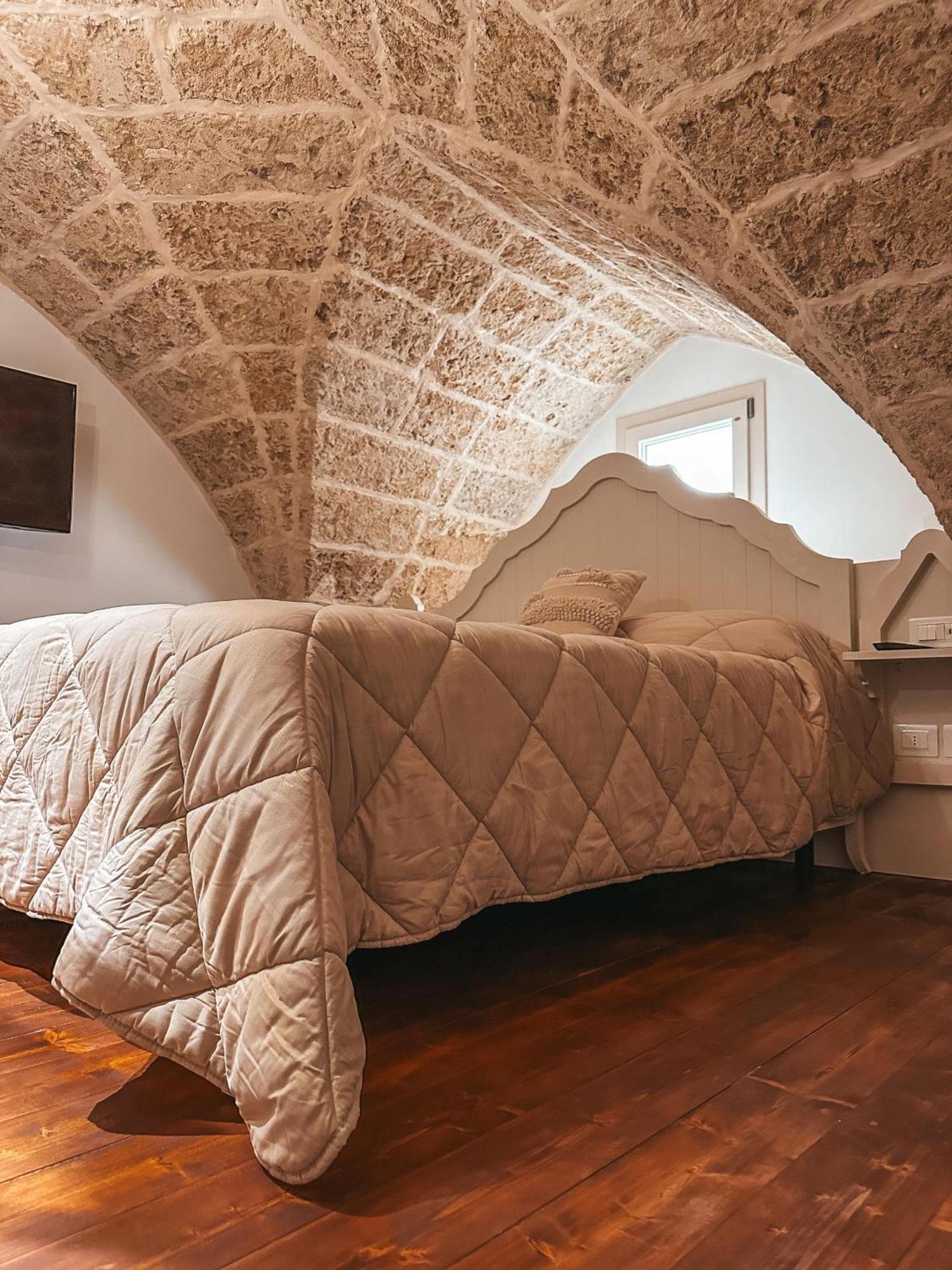 Palazzo Alma Luxury Rooms Casarano Extérieur photo